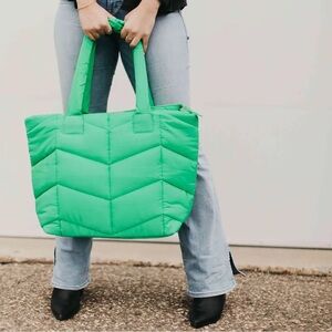 Quilted Green Tote Bag - Stylish Everyday Carry